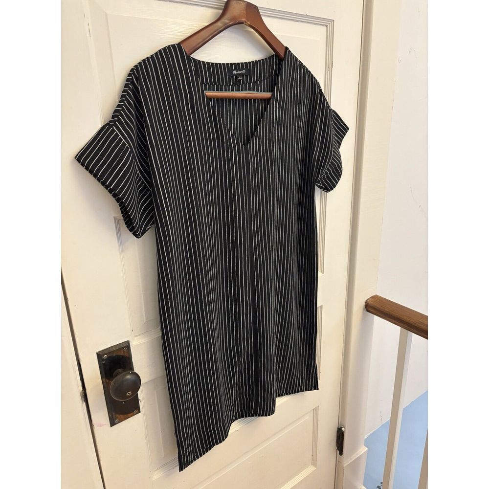 Madewell Novel Shift Dress in Chalkboard Stripe V-Neck Black‎ White Size Small - Picture 5 of 8
